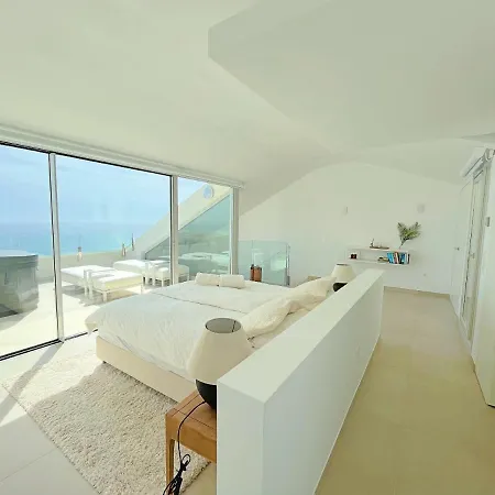 Stupa Hills V F34j - Luxury Sea View Duplex דירה *