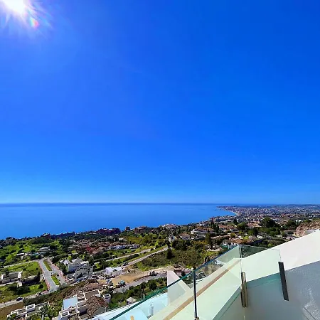 公寓 Stupa Hills V F34j - Luxury Sea View Duplex 贝纳尔马德纳